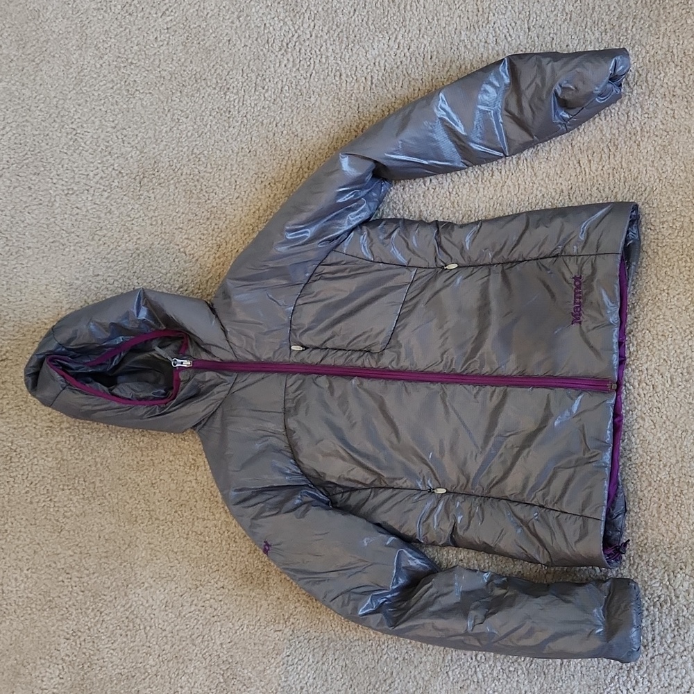 Marmot lightweight puffer coat
